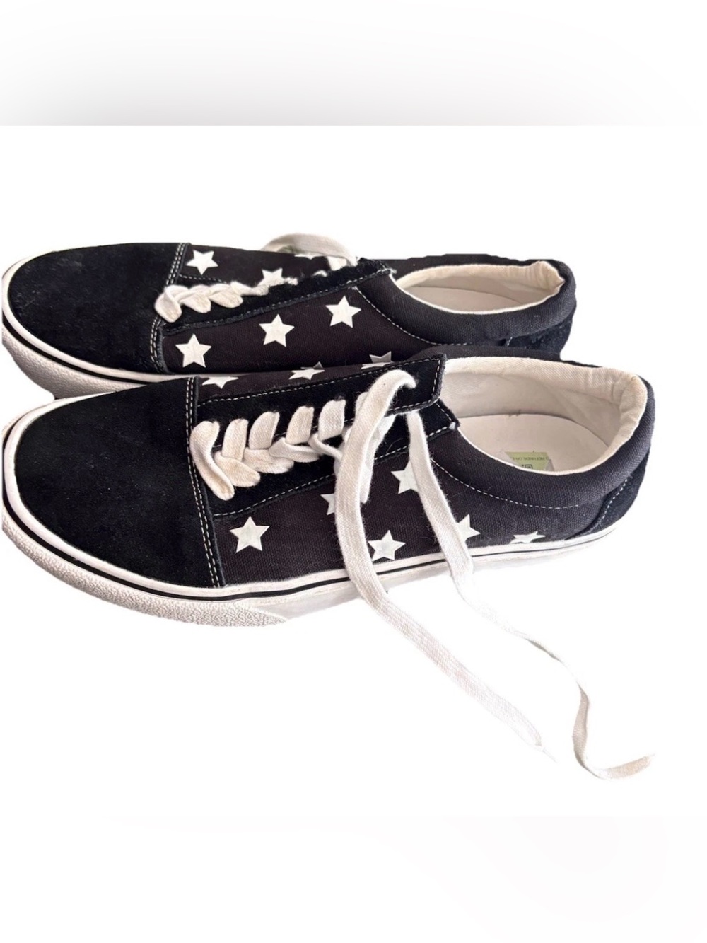 Steve Madden Women’s Emile platform sneakers Black With White Stars Size 9